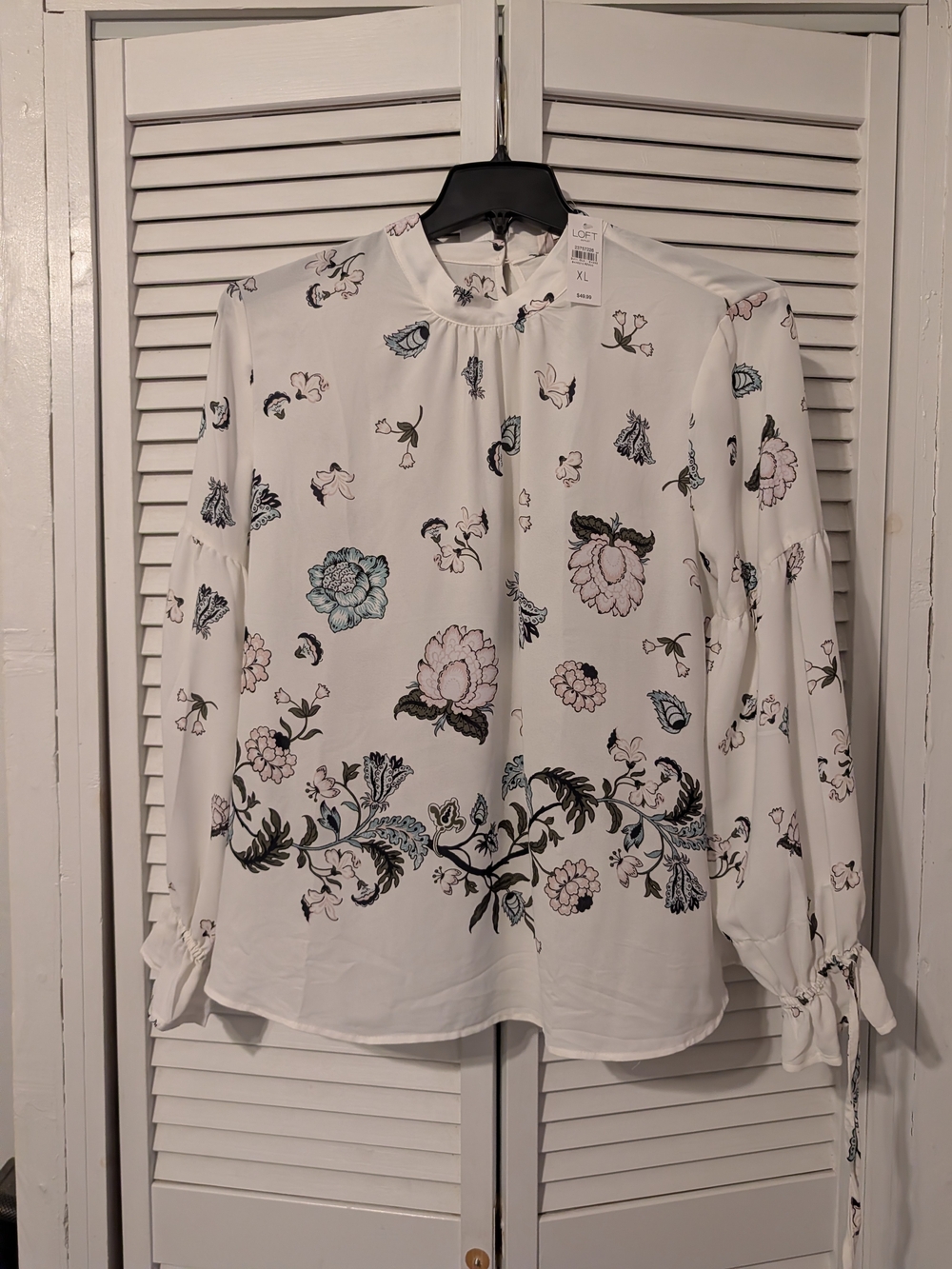 LOFT White Floral Print Long-Sleeve Blouse